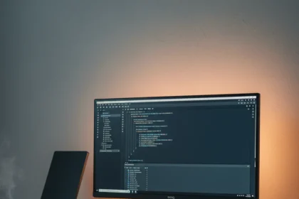 BenQ RD280UG brings 3:2 displays back for serious coders