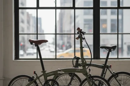 Engwe Zip: Budget folding e-bike that mimics Brompton's style — AI-generated illustration