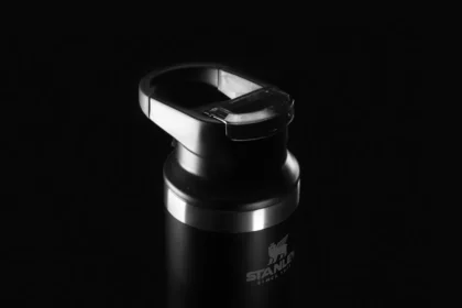 a black and white photo of a water bottle