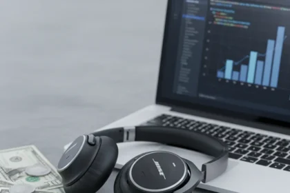 Bose QuietComfort Ultra Headphones Hit Lowest Price Ever